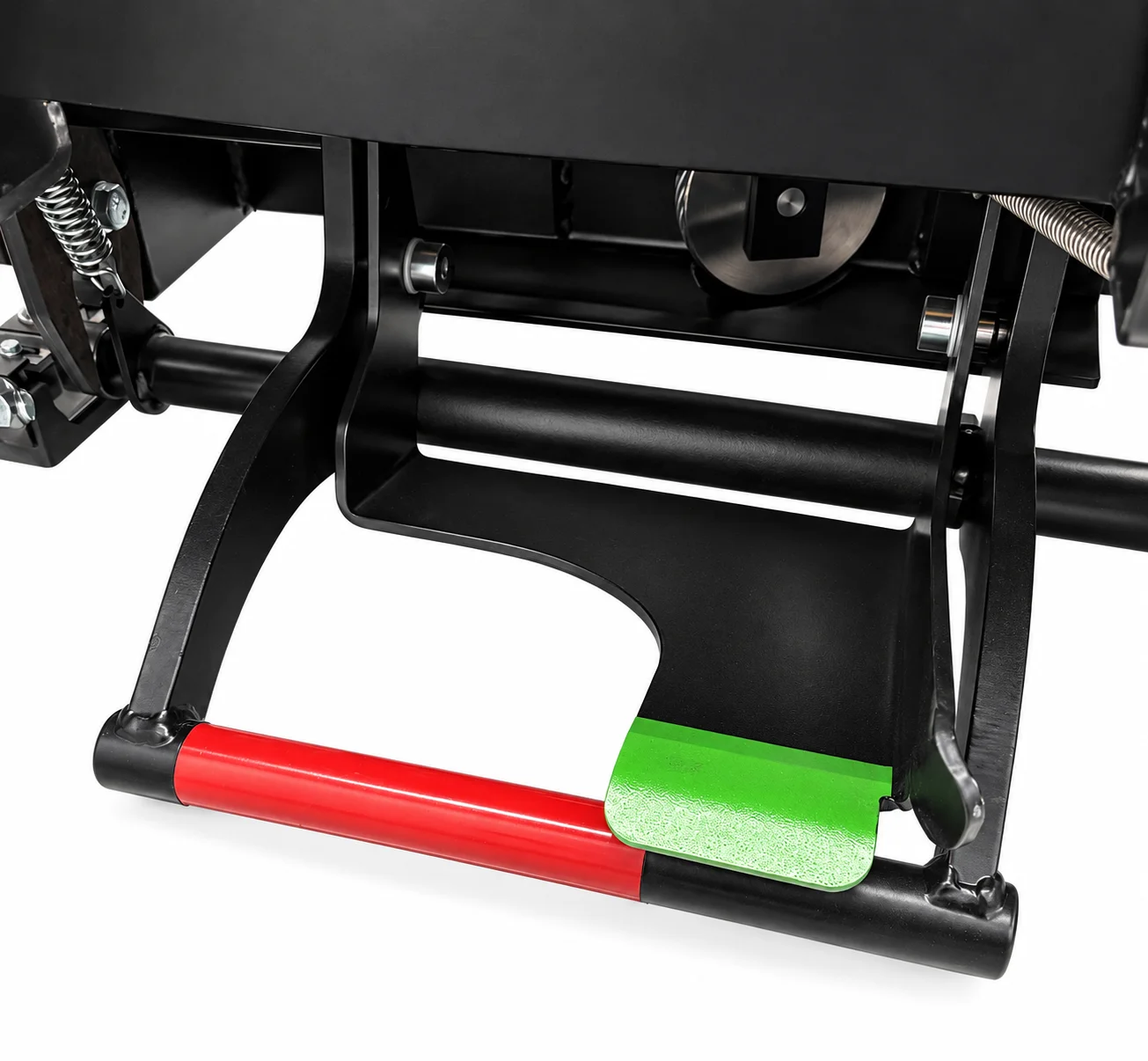 Our new stabilizer system requires 40% less force to engage than the previous version, making stabilization easier, smoother, and more efficient for technicians while maintaining the safety and stability needed for confident server handling.